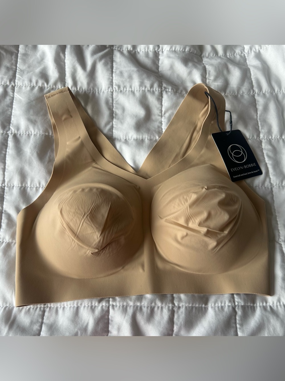 Evelyn & Bobbie Ultra Lift Defy Seamless Bra size SMALL NWT A587086